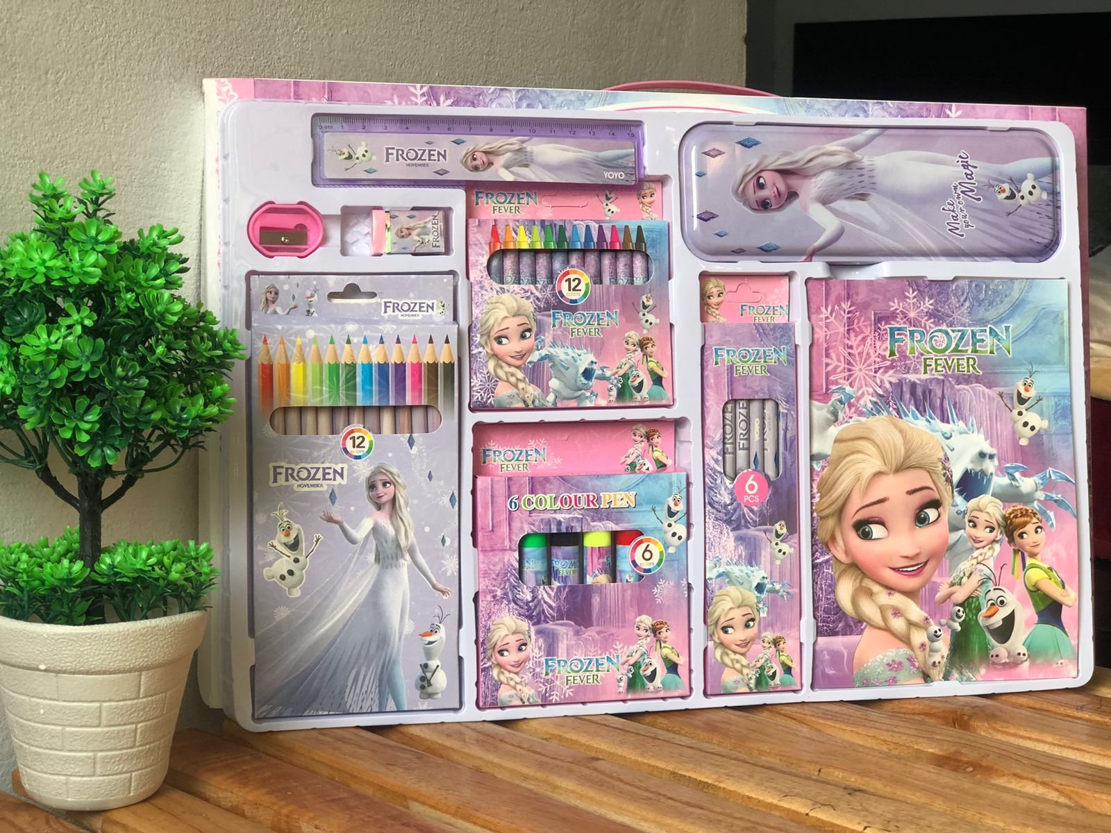 ❄️ frozen premium stationery gift set for girls | complete school supplies kit | elsa & friends gift box ❄️ frozen premium stationery gift set for girls | complete school supplies kit | elsa & friends gift box