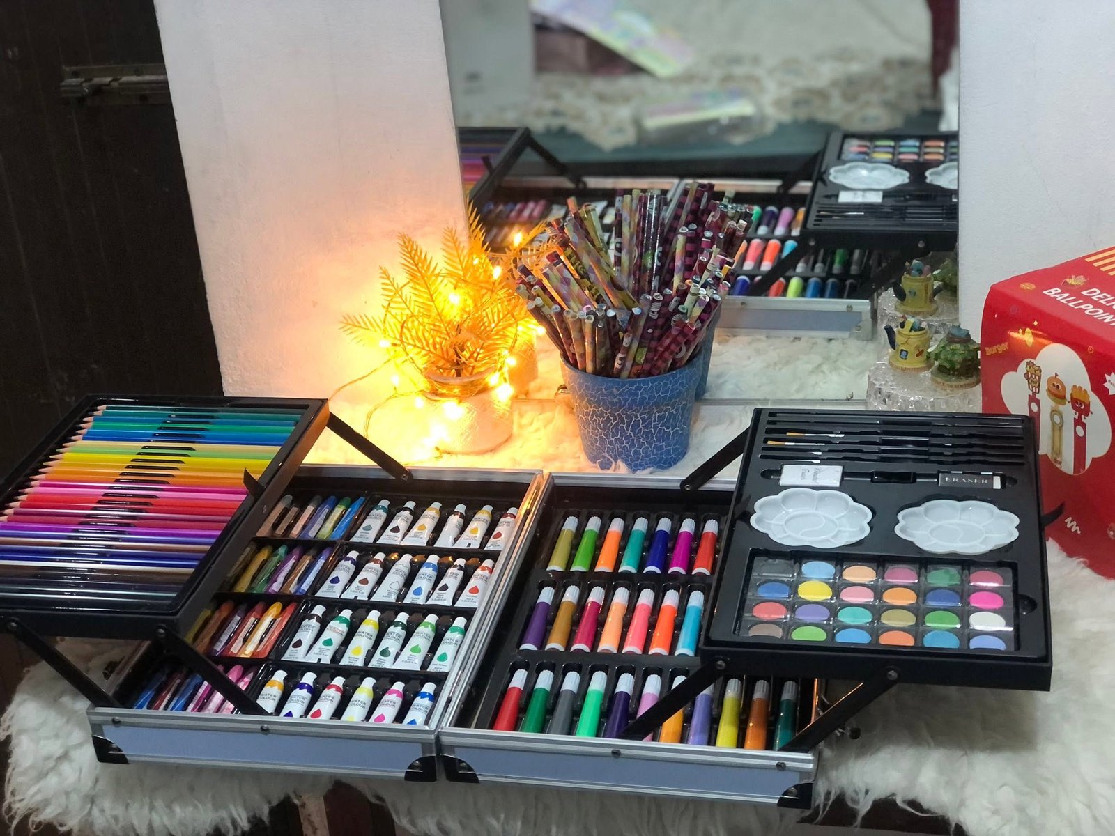 🎨 145 pcs premium aluminum art & coloring set – complete creative kit for kids & artists 🖌️✨ 🎨 145 pcs premium aluminum art & coloring set – complete creative kit for kids & artists 🖌️✨